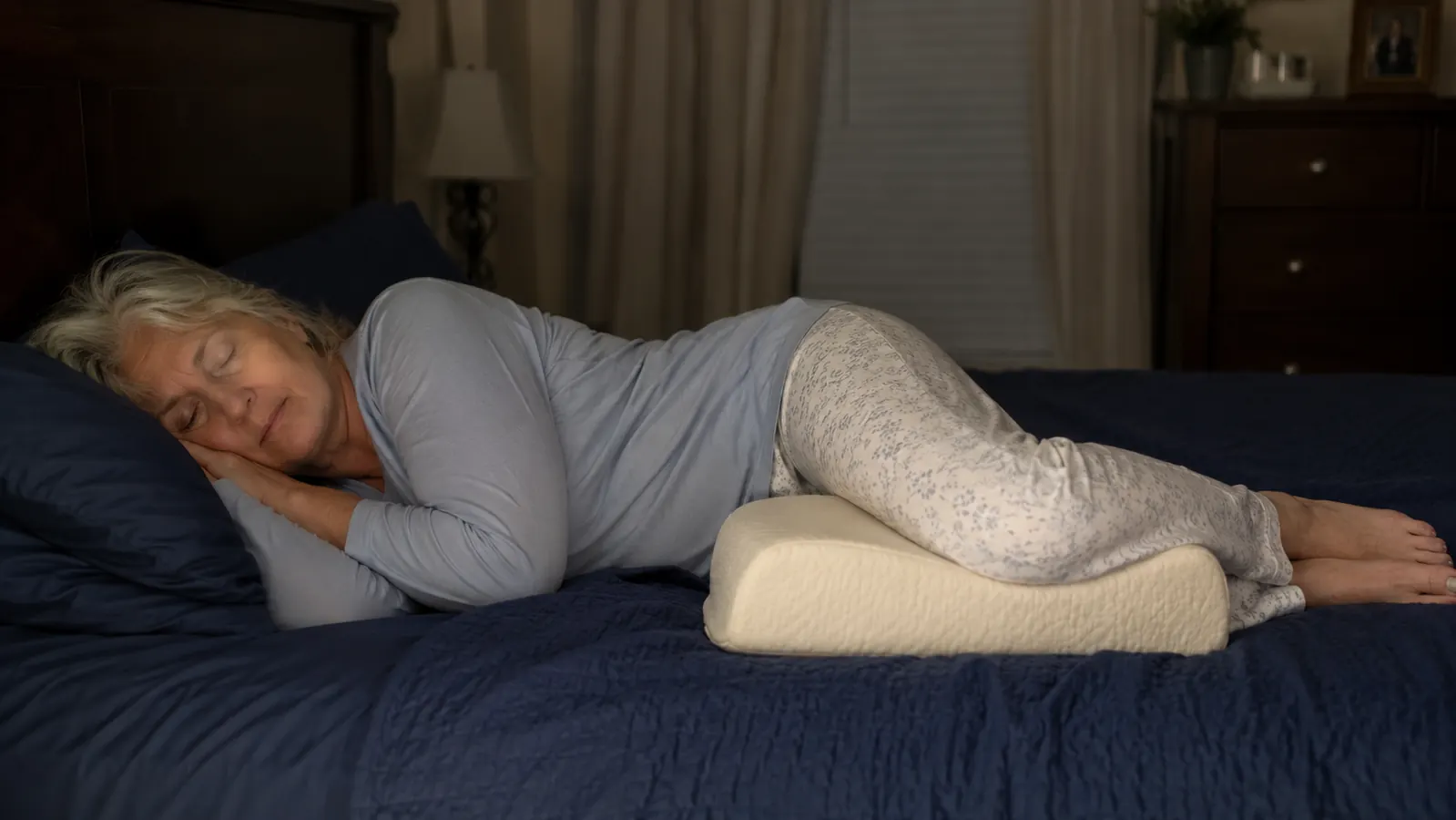 Contour Legacy Knee Pillow Review: What Three Months of Side Sleeping Taught Me
